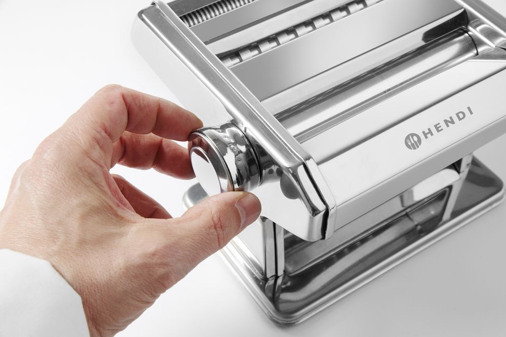 Macchina per la pasta manuale